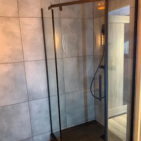 Golden Leaf Sky Loft Jasien Free Parking Apartament